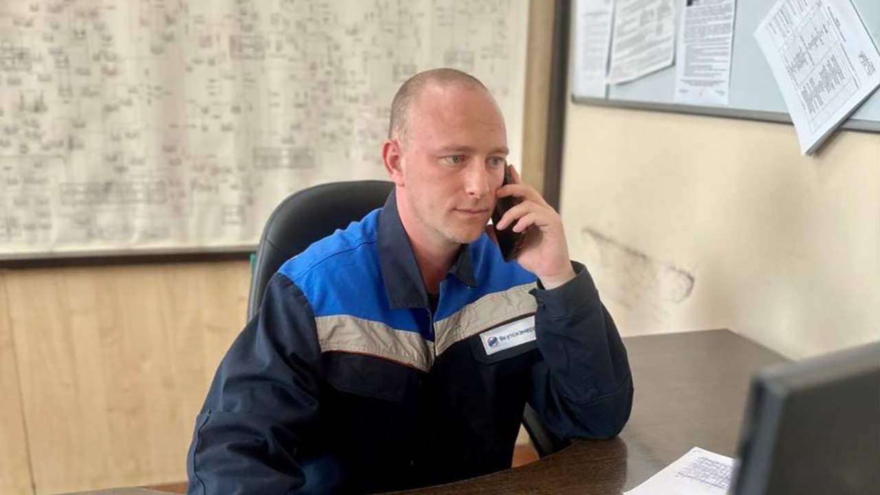 В Якутске энергетики восстанавливают электроснабжение в районе Пригородного и Покровского тракта Подробнее по ссылке на нашем сайте gtrksakha ru Подписаться