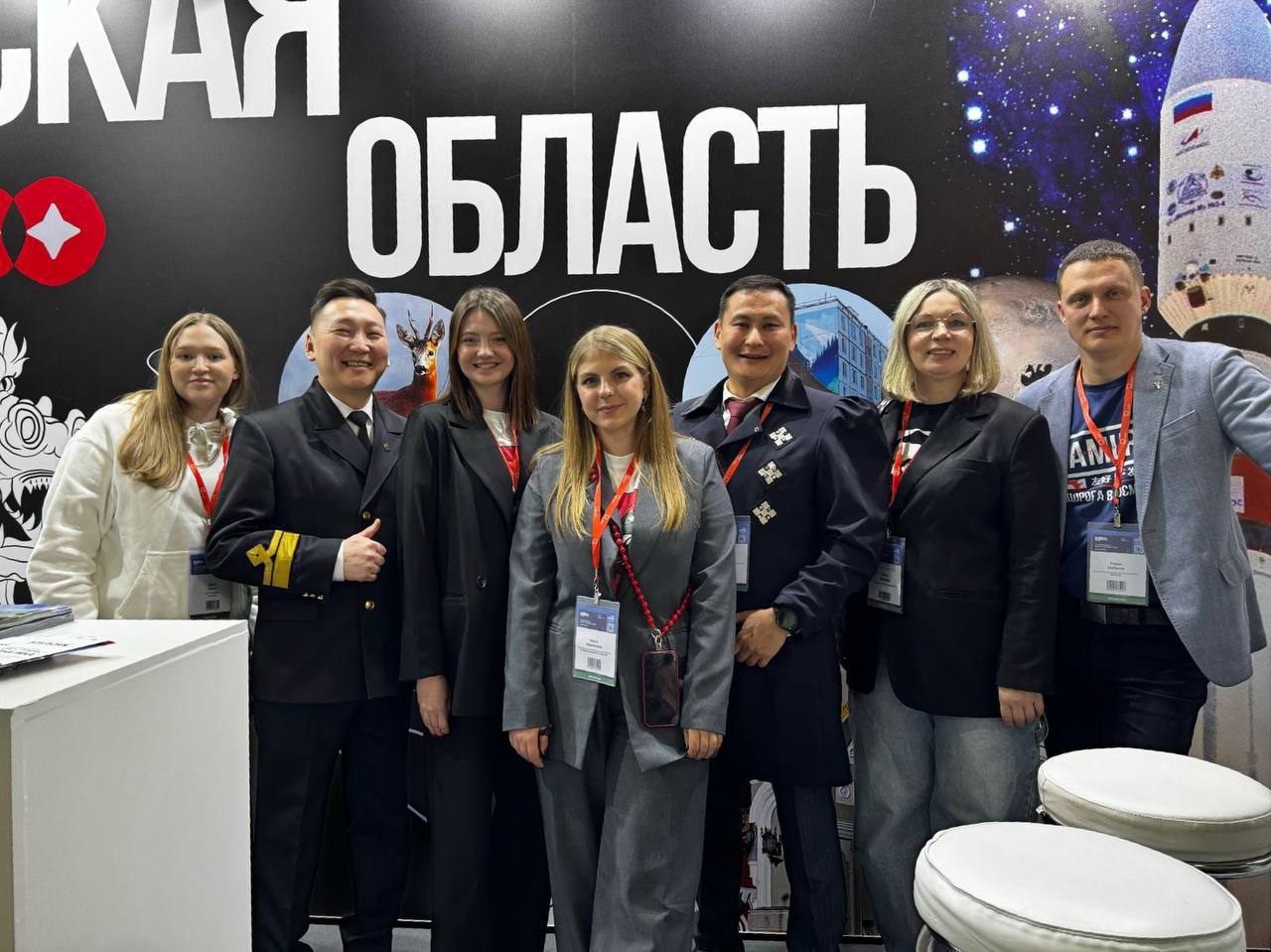 Амурская область презентует уникальный проект ЗимаНаАмуре на международной выставке Ведущая туристическая выставка страны Интурмаркет пройдет с 12 по 14 декабря в Санкт Петербурге Агентство гостеприимства готовится представить участникам выставки туристический потенциал региона Череда праздников ЗимаНаАмуре Вместе теплее подарит жителям и гостям региона яркие события китайский Новый год сожжение 15 метрового чучела Масленицы на Амуре Международный российско китайский фестиваль ЗимФестАмур с товарищескими хоккейными матчами заплывами и представлениями команд КАМАЗ Мастер и Ural Motorsport Как отметили в Агентстве гостеприимства в Амурской области всегда есть чем заняться и где интересно отдохнуть Это регион где можно встретить 3 Новых года попробовать самую вкусную китайскую кухню в России и увидеть пуск ракеты своими глазами Подписывайтесь на новости Амурской области в МАХ