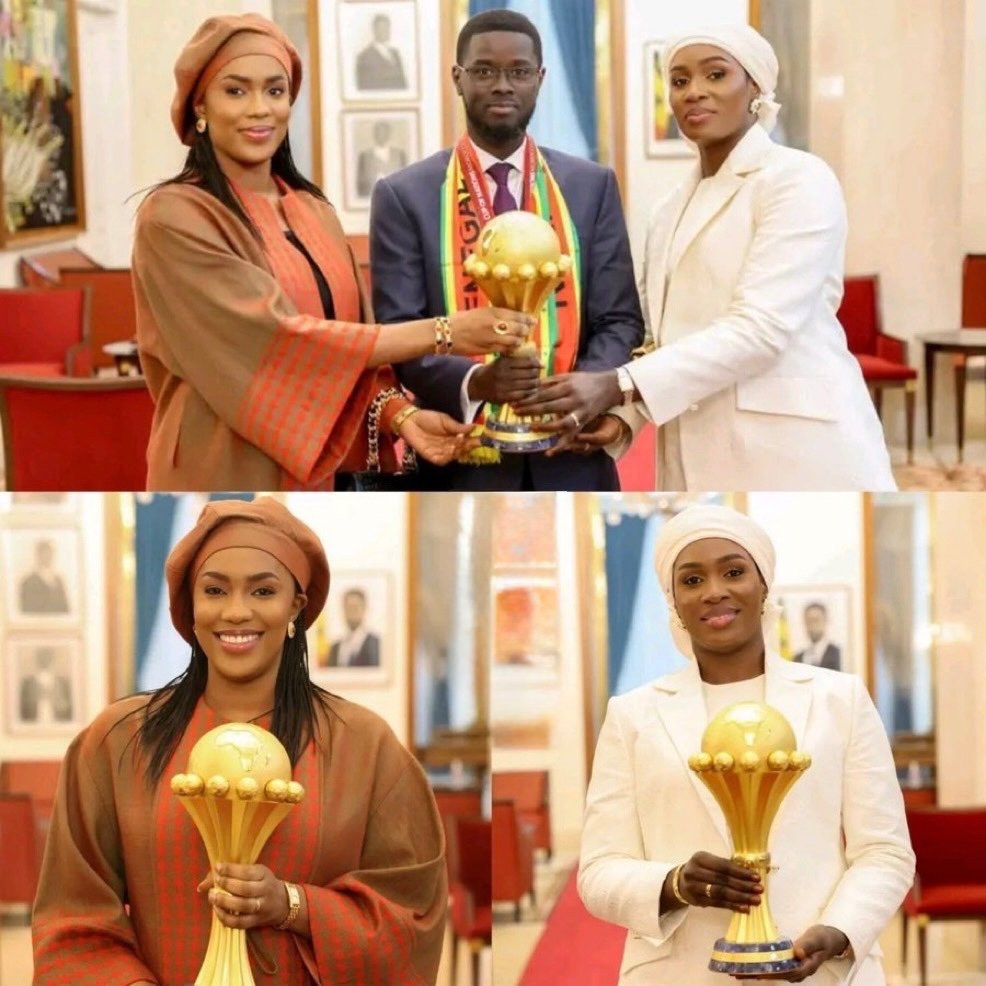 Президент Сенегала отпраздновал победу на Кубке Африки сразу с двумя своими жёнами Законы страны разрешают иметь до четырёх жён а обе женщины как оказалось давно дружат между собой