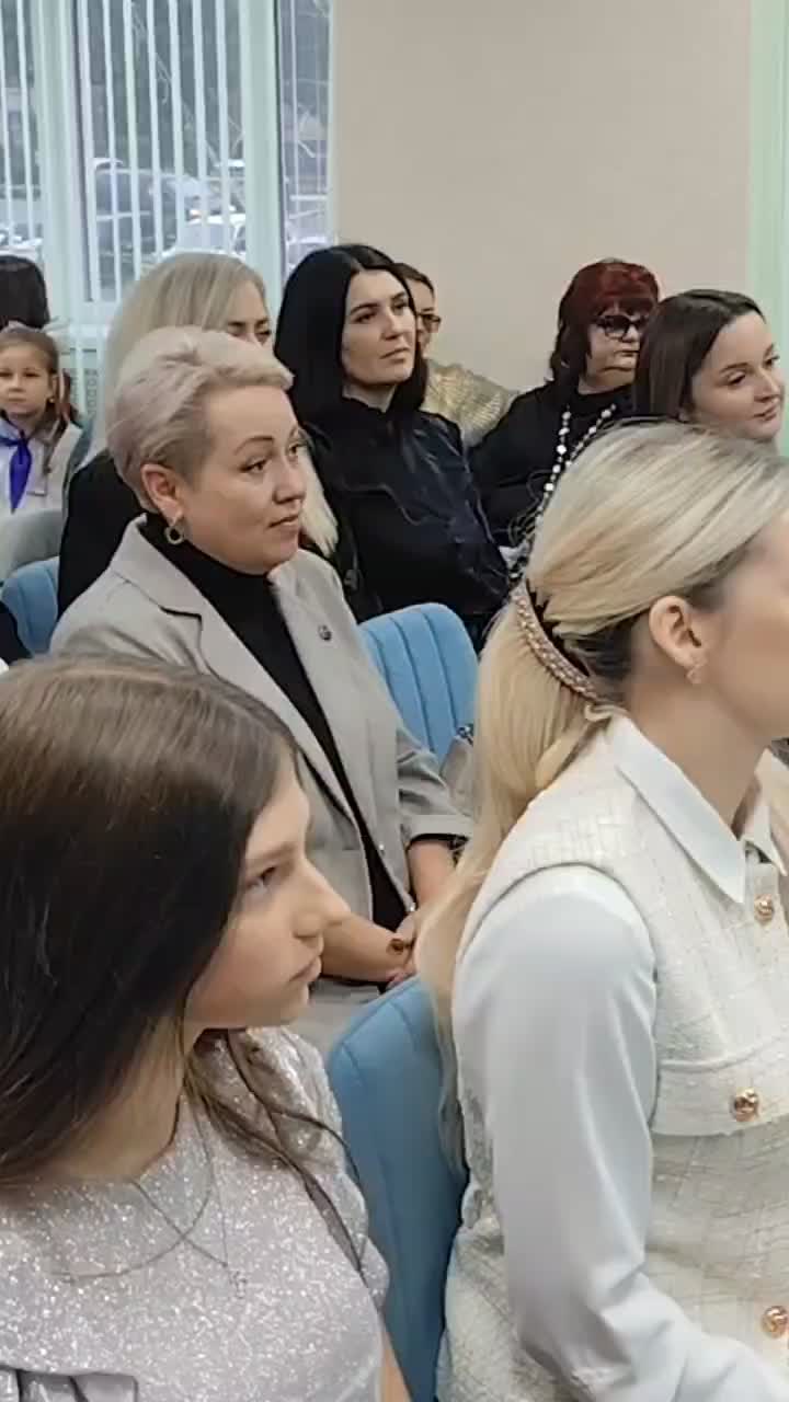 В Марковке открылась современная библиотека нового формата