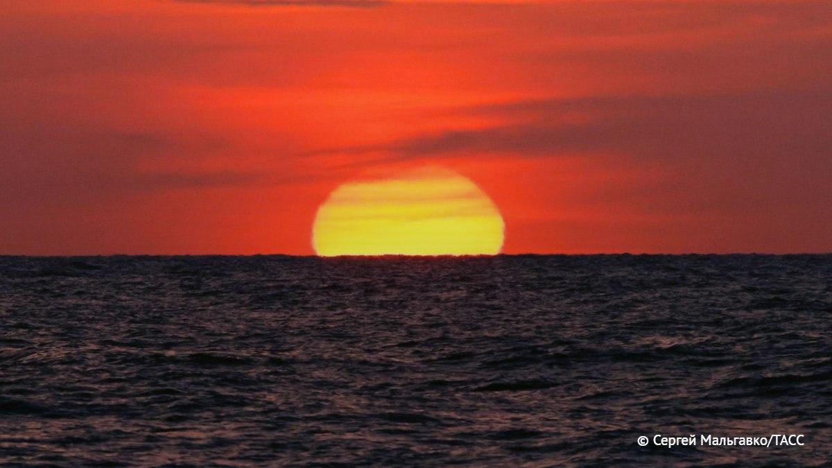 5 февраля ожидаются первые возмущения магнитного поля Земли связанные с последствиями вспышек на Солнце При этом магнитные бури пока прогнозируются слабые сообщает лаборатория солнечной астрономии ИКИ РАН и ИСЗФ СО РАН