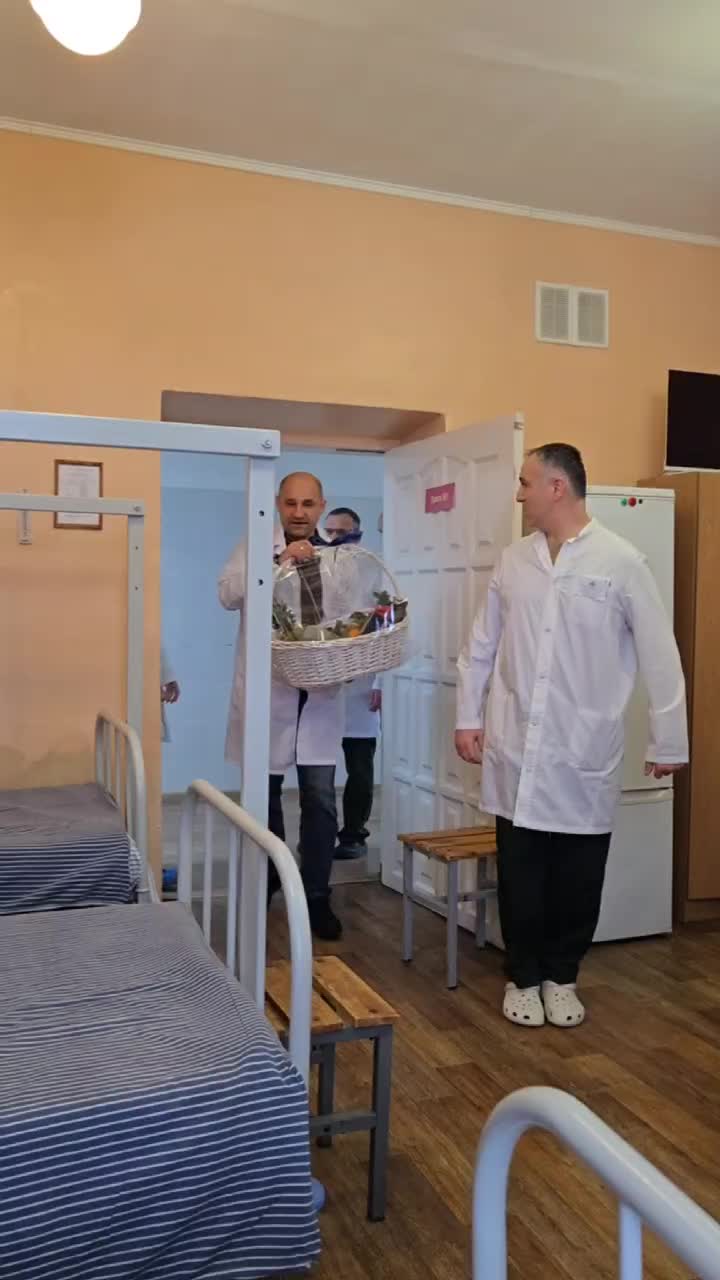 Поздравления военнослужащим с Новым годом от представителей власти в Екатеринбурге и Челябинске