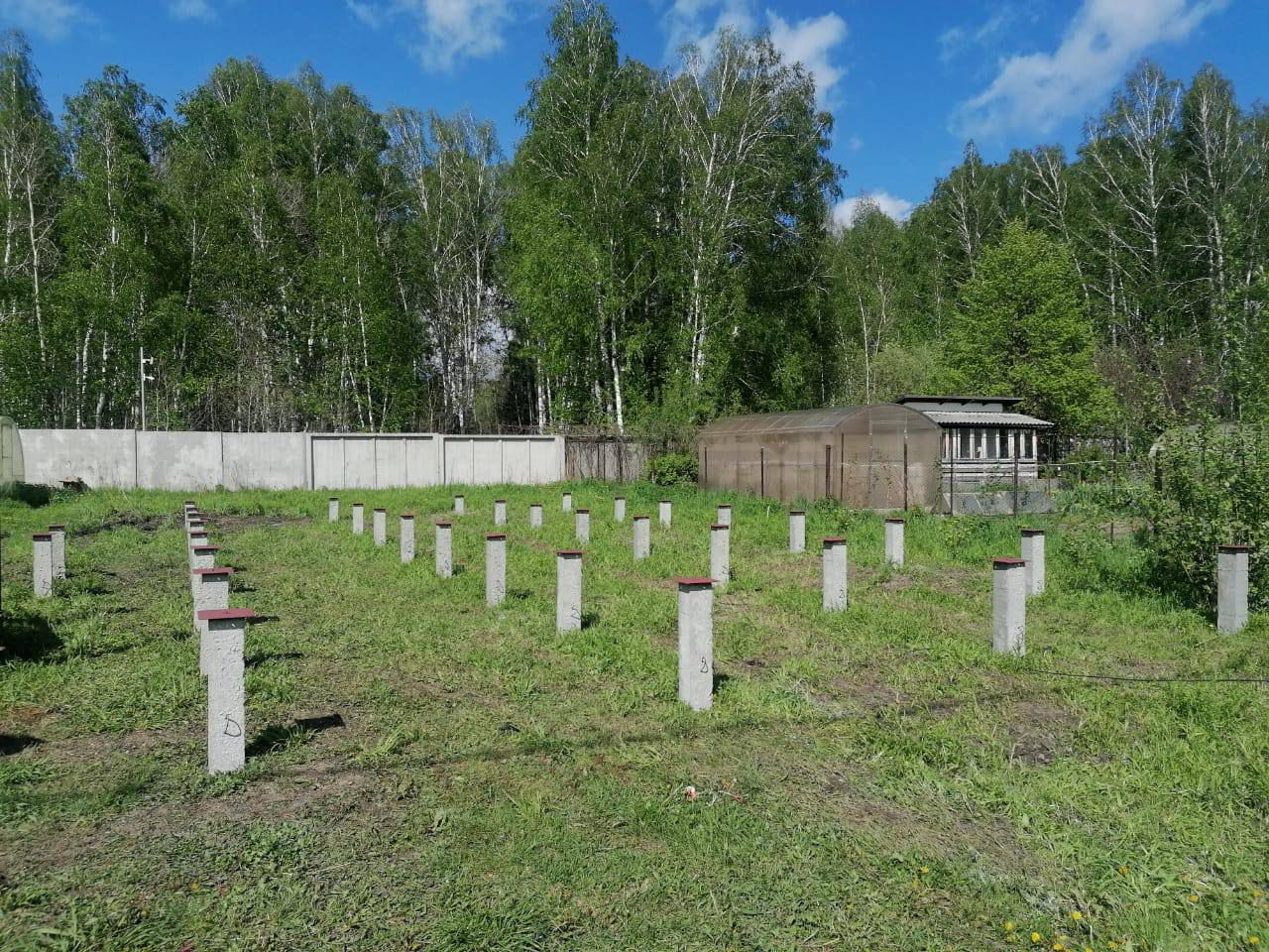 Сибирский Экспресс Застройщик подозревается в многомиллионном мошенничестве в Новосибирске   В Новосибирске экс-владелец строительной компании «Мегадом» подозревается в мошенничестве на сумму более 25 млн рублей.   По данным следствия, мужчина зарегистрировал ООО «Мегадом» в июле 2023 года. С июля 2023-го по октябрь 2024 года он брал деньги с заказчиков малоэтажных домов. Пострадавшими на данный момент считаются восемь новосибирцев, сумма похищенного – более 25 млн рублей.    В октябре подозреваемый вышел из состава учредителей ООО «Мегадом», обязательства перед заказчиками не выполнил и на связь с ними не выходил.  40-летний мужчина арестован.   По данным сервиса Rusprofile, в новосибирское ООО «Мегадом» зарегистрировано в поселке Кудряшовский. Сейчас его возглавляет Виктор Рычков, однако до октября... подробнее на канале: Сибирский Экспресс @