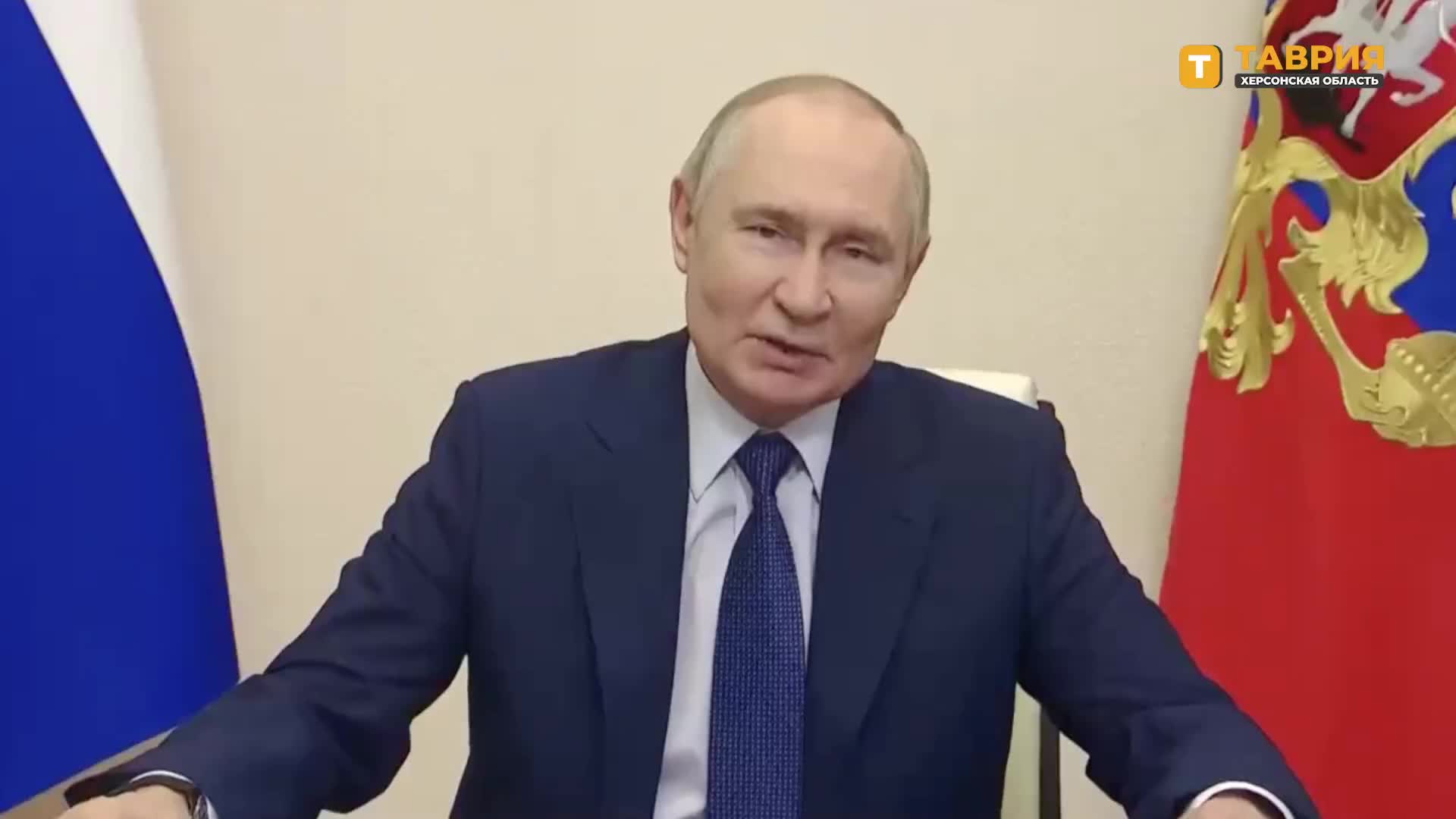 Путин откроет молодежные центры в шести регионах России в День молодежи