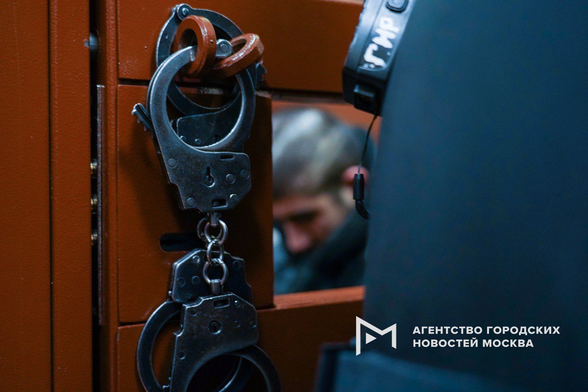 Фигурантов дела о теракте в Crocus City City Hall доставили во 2-й окружной военный суд в Москве. Сегодня там в закрытом режиме пройдут предварительные слушания. «Москва»