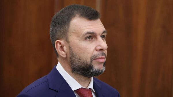 Пушилин анонсировал создание курортной зоны на побережье Азовского моря в ДНР Новости к этому часу Санатории и базы отдыха построят на побережье Азовского моря в ДНР рассказал глава республики Денис Пушилин Развивать побережье планируется комплексно и без хаотичной застройки Об этом и других новостях к этому часу 29 ноября сообщает телеграм канал Украина ру