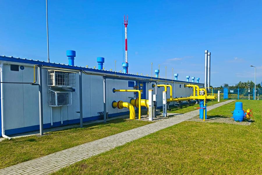 Ростехнадзор одобрил оборудование для газификации Балтийска Северо Западное управление Федеральной службы по экологическому технологическому и атомному надзору выдало заключение о соответствии оборудования построенного для газификации Балтийска требованиям проектной документации Речь идёт об объекте Газопровод отвод к г Светлый и строительство АГРС в районе пос Черепаново Светловского городского округа В состав объекта входят газопровод отвод протяженностью 34 7 км АГРС производительностью 83 6 тыс нм³ час линии электропередач и связи подъездные автомобильные дороги специализированное оборудование хозяйственные и бытовые постройки Фото Telegram канал Ростехнадзора