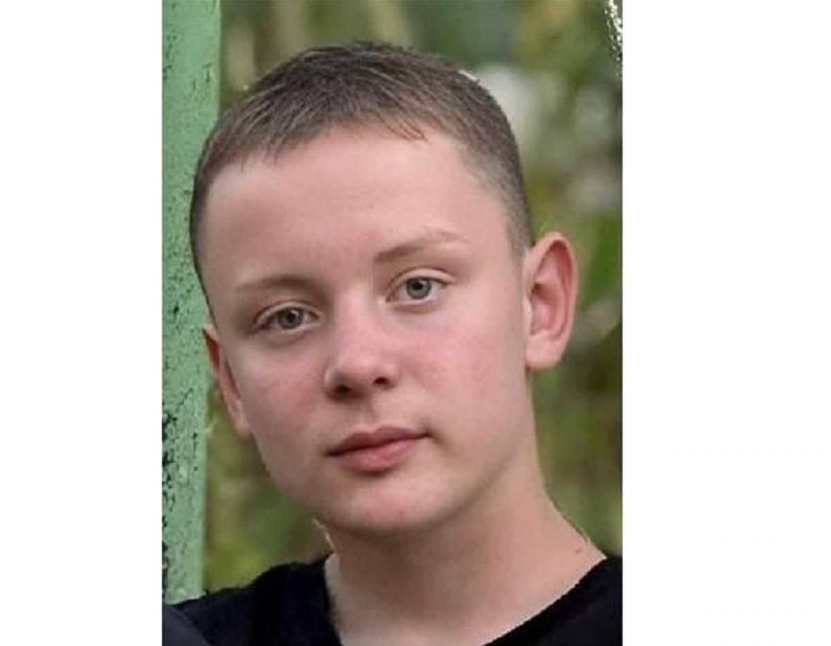 К поискам пропавшего в Калужской области 14 летнего мальчика подключилась полиция kaluganews ru fn 1727772 html В полицию Малоярославца поступило сообщение от местных жителей о том что накануне поздним вечером их сын ушел из дома и до настоящего времени не вернулся На поиски ребенка ориентирован личный состав полиции Прислать новость Подписаться