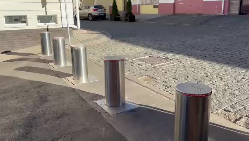 В Нижнем Новгороде установлены болларды с видеонаблюдением для регулирования движения