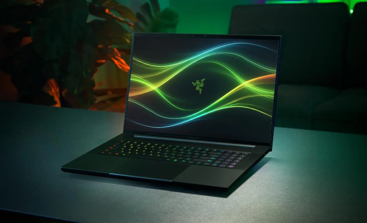 CHIP новости Флагманский ноутбук Razer Blade 18 с GeForce RTX 5090 стоит аж 7000 долларов Устройство также может похвастаться топовым процессором Подробнее здесь Подписывайтесь на Chip Мы в MAX
