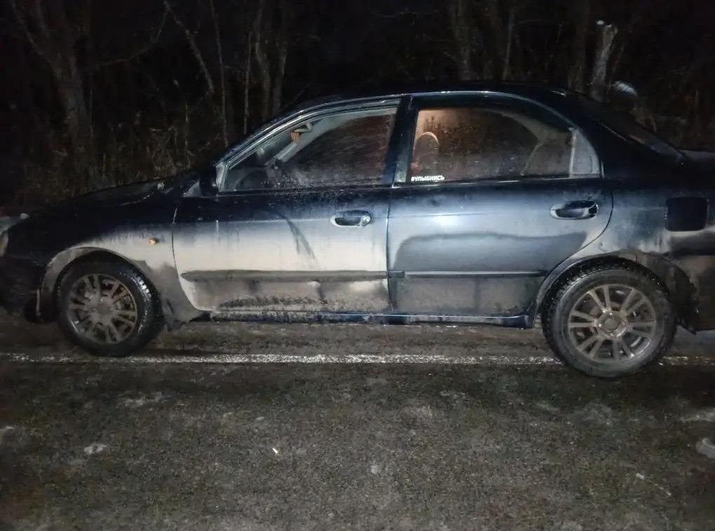 В Воронежской области за сутки зарегистрировано 149 ДТП  Из них в областном центре 83 на федеральных трассах 17 в районах области 49 В 6 ДТП травмы различной степени тяжести получили 6 человек 1 человек погиб   Накануне в 19 45 час в Бутурлиновском районе около дома 1 по улице Ленина села Великоархангельское по предварительным данным водитель автомобиля Киа Спектра 29 летний местный житель совершил наезд на пешехода 44 летнего местного жителя лежащего на проезжей части по направлению следования транспортного средства В результате дорожно транспортного происшествия пешеход от полученных травм скончался на месте происшествия до приезда скорой медицинской помощи  По данному факту сотрудниками полиции проводится проверка устанавливаются все обстоятельства и причины произошедшего Подписаться Telegram VK OK MAX