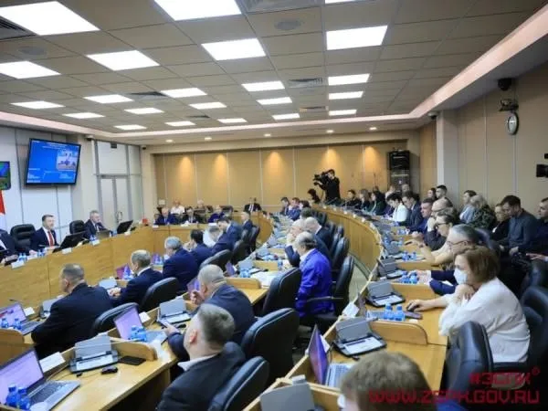 Защита бизнеса приватизация и правовая помощь Ключевые итоги сессии парламента Приморья На недавнем заседании Законодательного собрания Приморского края был рассмотрен 31 вопрос среди которых особое внимание уделили защите прав предпринимателей корректировке программы приватизации и расширению доступа к бесплатной юридической помощи Подробнее читайте на нашем сайте