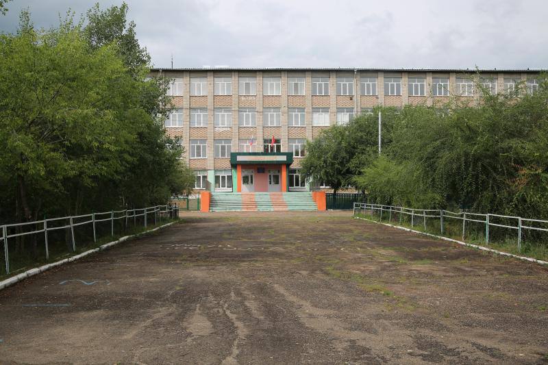 Прокуратура проверит школу 30 в Черновском районе Читы из за жалоб на потоп и плохой ремонт крыши Специалисты проверят работу подрядчика и школы по обеспечению безопасности учеников во время ремонта Если будут нарушения прокуратура их устранит и накажет виновных zabnews ru l 64007