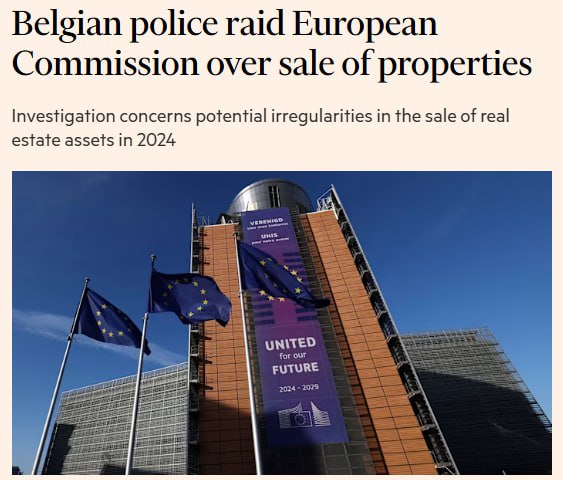 Полиция Бельгии провела обыски в зданиях Еврокомиссии Financial Times Обыски прошли в рамках расследования возможных нарушений при продаже объектов недвижимости ЕС По данным газеты следственные действия затронули в том числе бюджетный департамент Расследование касается продажи 23 зданий бельгийскому суверенному фонду SFPIM за 900 млн в 2024 году Сделка состоялась в период когда комиссаром по бюджету был Йоханнес Хан Тогда в ЕК заявляли что продажа прошла в соответствии с финансовыми правилами ЕС Дело ведёт Европейская прокуратура В Еврокомиссии заявили о готовности полностью сотрудничать с прокурорами и бельгийскими властями Подписывайтесь на BFM И в MAX