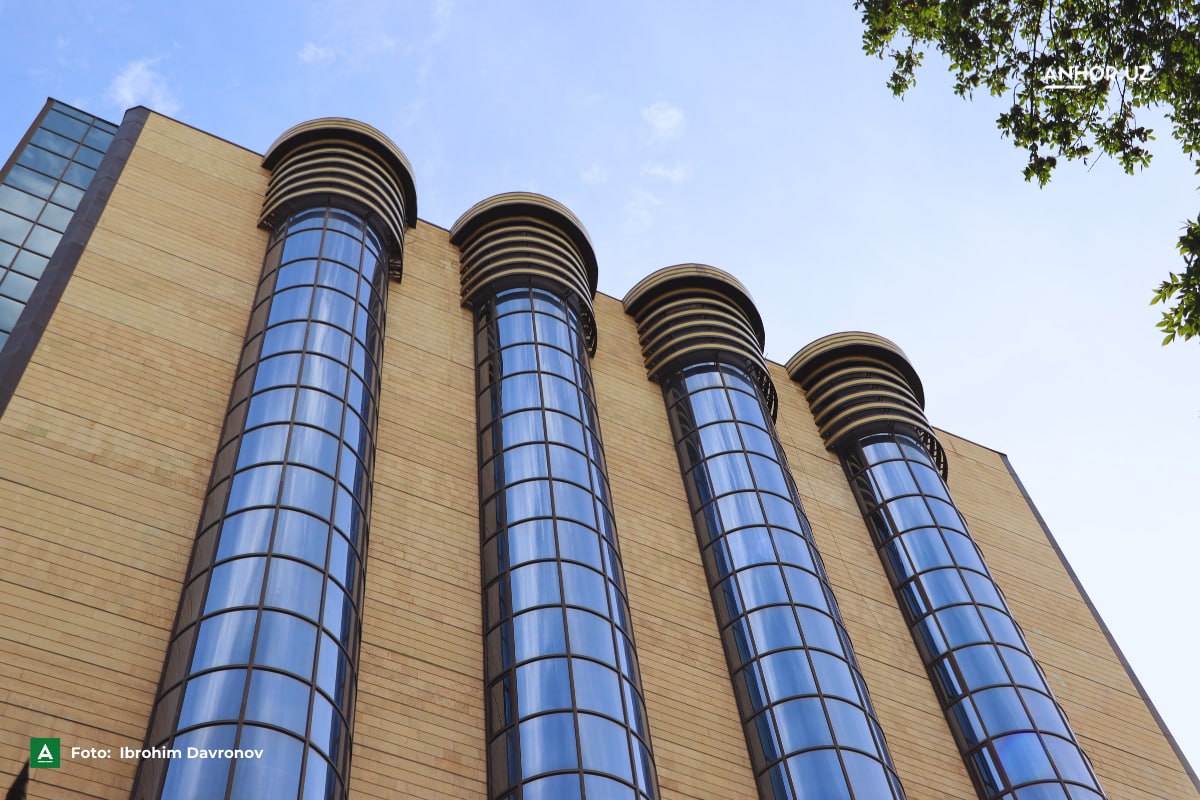 Центробанк оштрафовал 18 банков Узбекистана на 102 миллиона сумов за нарушения на сайтах Центральный банк Узбекистана провёл мониторинг официальных сайтов коммерческих банков за сентябрь октябрь 2025 года и выявил ряд нарушений законодательства Подробнее   anhor uz news mln 6 anhoruz Новости события мнения Мобильное приложение IOS Android