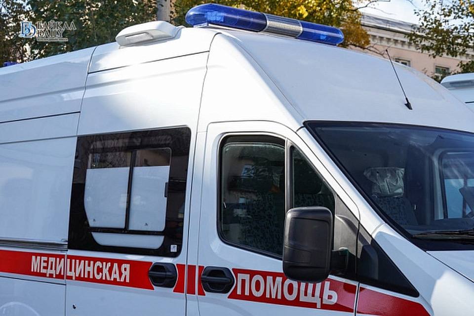 В ДТП перевёртыше в Бурятии пострадали люди Авария произошла в среду 29 октября в пригородном Заиграевском районе Как сообщает Заиграево инфо 24 7 на трассе недалеко от села Шэнэ Буса перевернулся автомобиль Honda CR V По предварительным данным в ДТП пострадали два человека Один из них в сознании На место отправились сотрудники ДПС и скорая помощь Подробности уточняются Baikaldaily