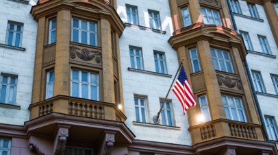 Над посольством США в Москве подняли флаг по распоряжению Трампа   Американский флаг подняли над посольством Соединённых Штатов в Москве.  Читать далее