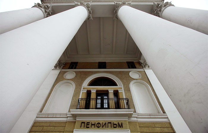 Минкультуры продолжит помогать киностудии Ленфильм после ее передачи в собственность Петербурга также ведомство будет принимать участие в создании кризисного плана по восстановлению студии сообщила в Госдуме министр культуры Ольга Любимова Что касается Ленфильма это наш совместный путь с нашими коллегами