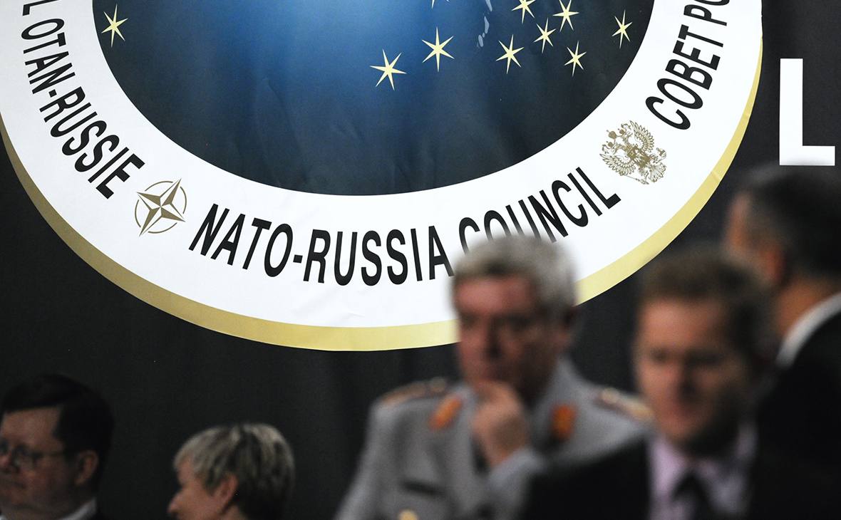 США дополнили предложение по урегулированию на Украине идеей возобновить работу Совета Россия – НАТО, сообщает Bloomberg.