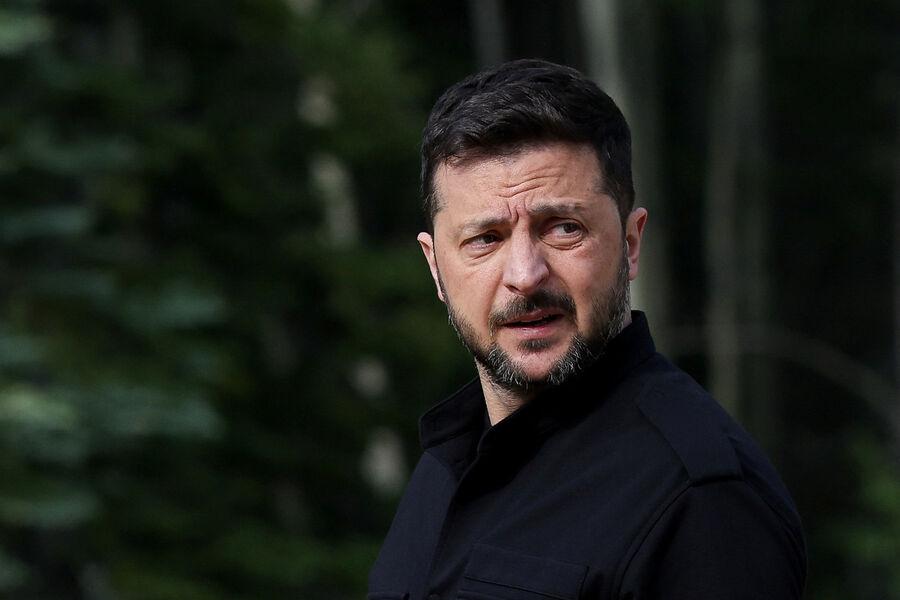 Зеленский Украина и Европа готовы представить США мирный план Доработанные документы по мирному процессу будут отправлены в США в ближайшее время