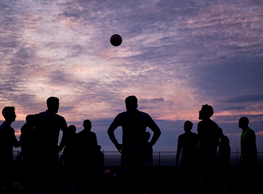 Подготовку ко второй части сезона махачкалинское Динамо проведет в турецком Белеке Там у дагестанской команды запланировано три сбора до 20 февраля Сейчас футболисты отправились в отпуск до 9 января На сборах в Турции динамовцы планируют провести девять матчей