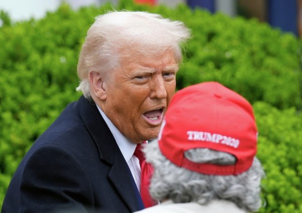 Дональд Трамп всё ещё надеется на развитие экономического партнёрства с Россией Президент США видит в возможных санкциях эскалацию напряжённости в отношениях с Москвой, сообщило агентство Reuters со ссылкой на чиновников Белого дома на фоне сведений о том, что американский лидер обдумывает утверждение антироссийских ограничений. Подпишись на «Говорит Москва»