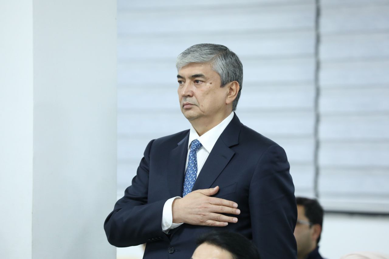 Экс председатель Комитета ветеринарии возглавил хокимият Ахангаранского района   repost uz noviy post norkobilova Подписывайтесь на Repost