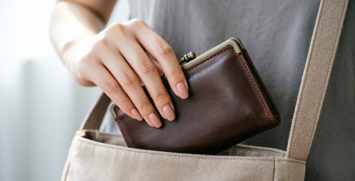 Камчатскую учительницу подозревают в мошенничестве с пособиями на детей В Камчатском крае следователи завели уголовное дело против 38 летней учительницы из села Соболево Её подозревают в незаконном получении детских пособий на сумму свыше 2 миллионов рублей Нажмите для подробностей   kam24 ru news main 20260217 125549 html utm source telegram utm medium messenger