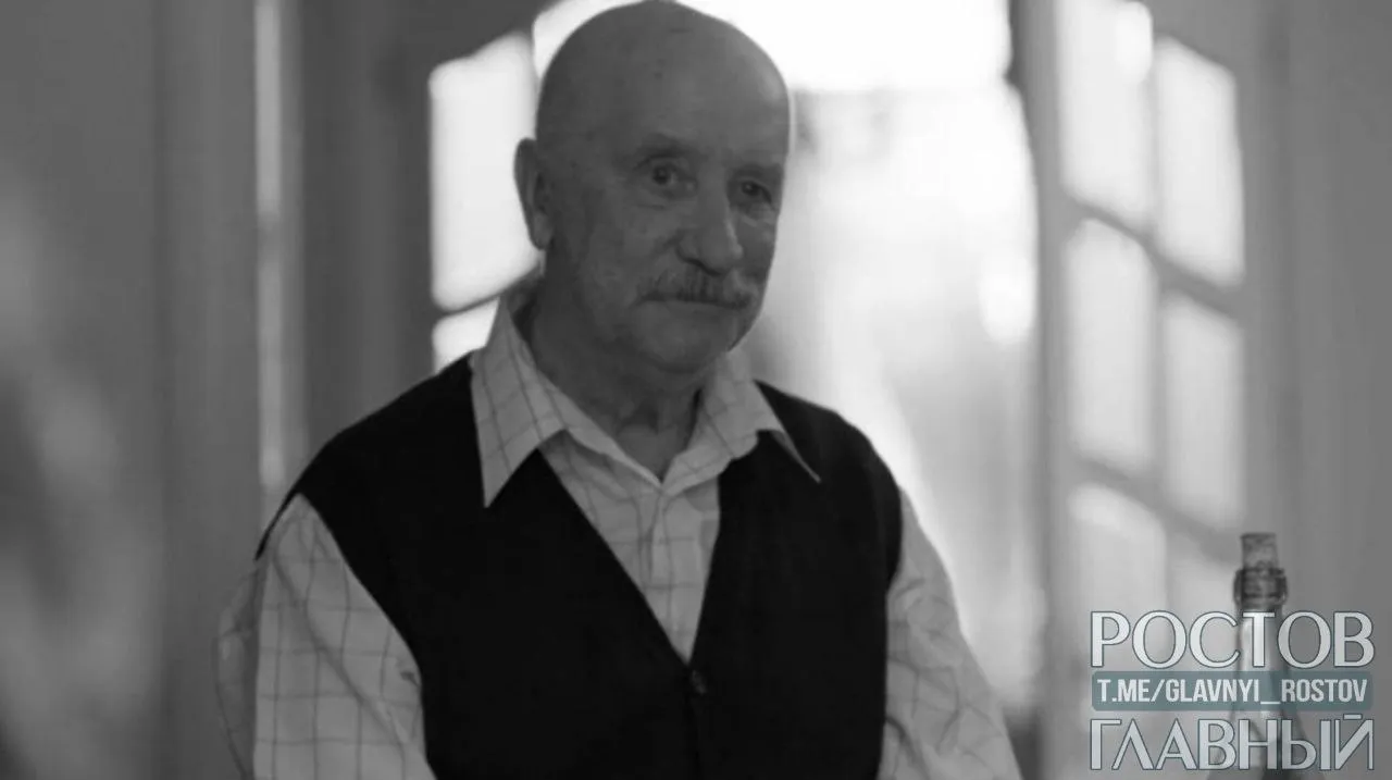 Умер актёр Вадим Александров ему было 87 лет Он был известен своими ролями в сериалах Папины дочки Солдаты и Воронины а также в фильмах Мы из джаза и Экипаж Подпишись glavnyi rostov Прислать новость glavnyi admin ТГ режут всё сильнее не рискуй Ростов Главный в MAX