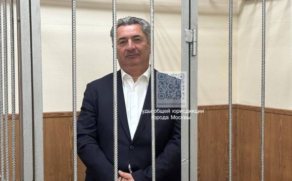 Уголовное дело бывшего вице-премьера правительства Башкирии Алана Марзаева поступило в Ленинский районный суд Уфы для рассмотрения по существу. Сам Марзаев этапирован в Уфу и содержится в следственном изоляторе в ожидании дальнейших процессуальных действий.  Алан Марзаев был задержан 30 сентября 2024 года. Ему вменяется получение взятки в особо крупном размере от одной из крупнейших в регионе дорожно-строительных компаний за помощь в заключении контрактов на дорожные работы.   Сам Марзаев категорически отрицает свою вину, считая показания против него оговором. В рамках сделки со следствием показания против Марзаева дал, в частности, бывший министр транспорта региона Александр Клебанов, впоследствии скончавшийся от последствий онкологического заболевания.