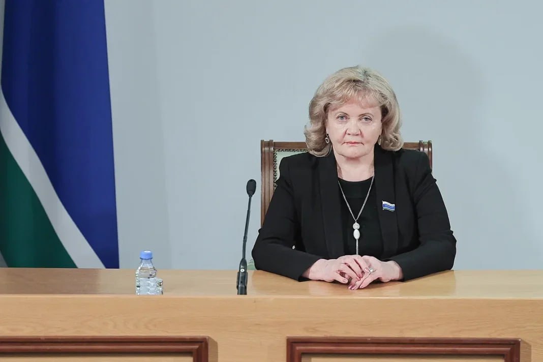 Председатель Законодательного собрания Свердловской области Людмила Бабушкина сообщила о планах обсудить ряд важнейших для региона инициатив на заседании Заксобрания 28 октября В преддверии 48 го заседания начинается неделя интенсивной работы в комитетах Совет Заксобрания сформировал обширную повестку пленарного заседания где будут приняты ключевые инициативы для региона Подробнее читайте на сайте Областной газеты пресс служба Законодательного Собрания Свердловской области Подписаться на ОГ Прислать новость Поддержать канал
