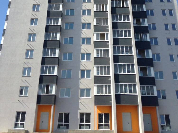 Ещё почти 2 млн квадратов в Волгоградской области перевыполнили план по вводу жилья В Волгоградской области с января по октябрь ввели в эксплуатацию 903 4 тысячи м2 жилья Как рассказали Волжский ру в комитете строительства это на 14 больше установленного Минстроем плана на текущий год При этом градостроительный потенциал региона составляет около 1 8 миллиона м2 В настоящий момент в стадии строительства находятся еще 220 многоквартирных домов общей площадью 1 1 миллиона м2 Добавим регион ежегодно перевыполняет план по строительству жилья с 2019 года Подробнее на Волжский ру   www volzsky ru index php wx 16 wx2 81799 ВолжскийРу волжский vlz