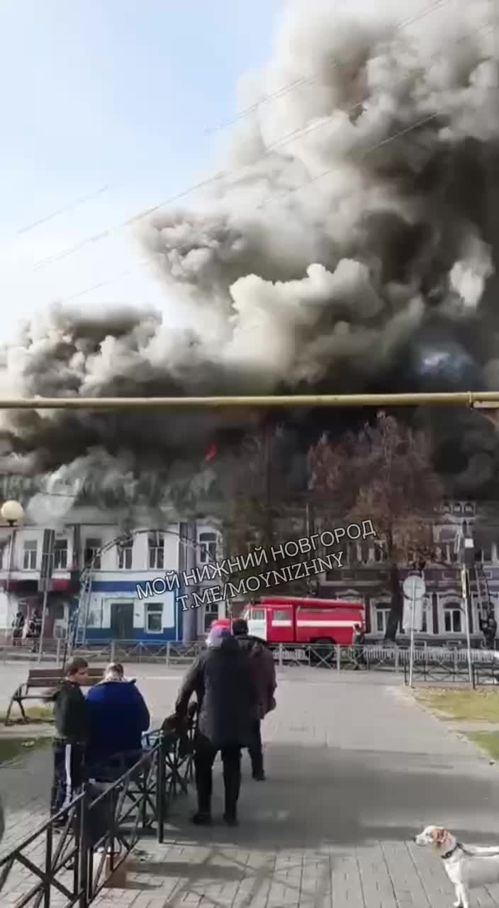 Пожар в Большом Мурашкино угрожает детской школе искусств