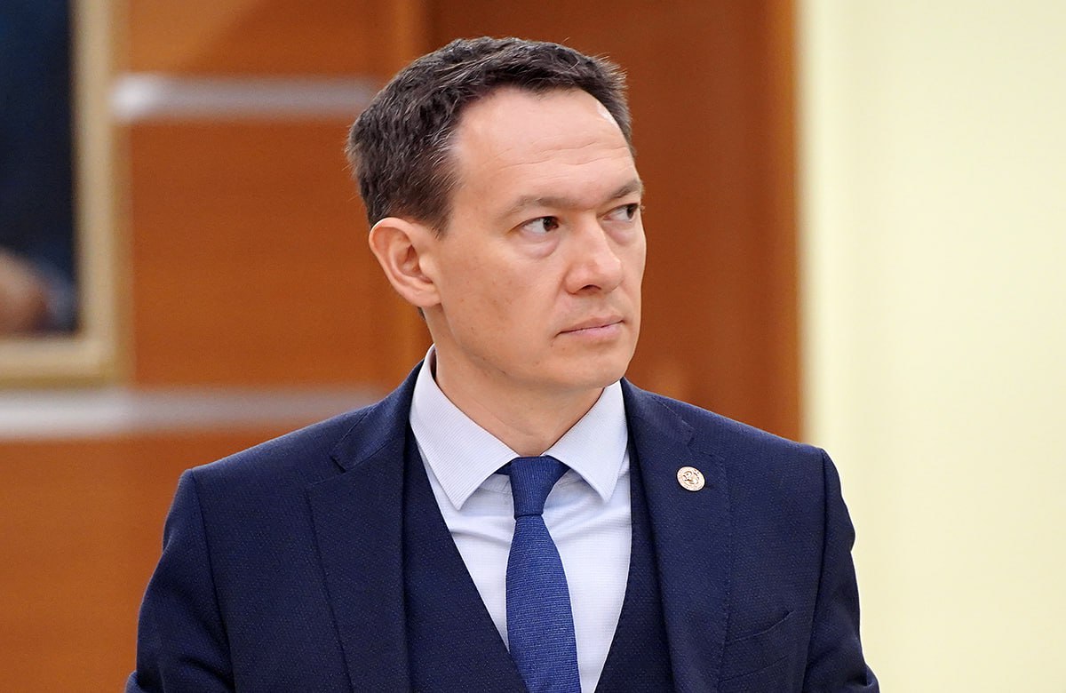 Сенатором от Татарстана стал Тимур Нагуманов Указ подписал Раис РТ Рустам Минниханов Нагуманов последний год занимал пост помощника Раиса РТ До этого был главой Альметьевска Присылайте нам новости через VTPnewsbot и вас услышат Подписаться на канал Мы в МАХ