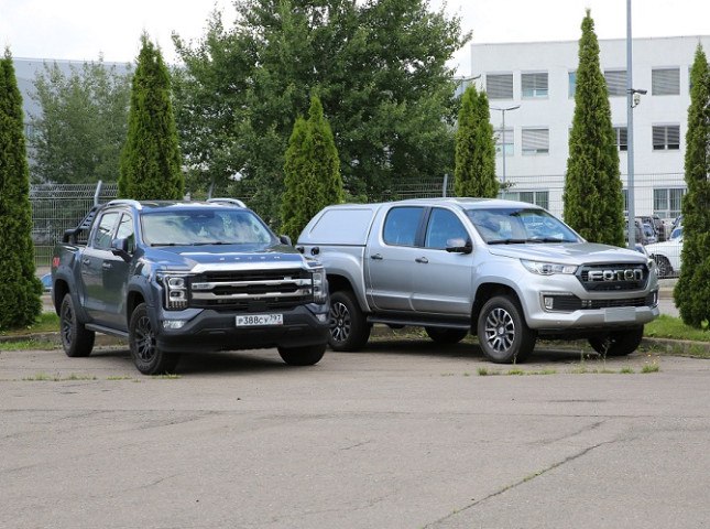 Продажи новых пикапов в августе упали на 40 Согласно данным агентства АВТОСТАТ по итогам августа 2025 года в нашей стране было реализовано 1 668 новых пикапов Это на 40 меньше чем в том же месяце прошлого года и на 8 меньше чем в июле нынешнего Эксперты агентства отмечают что падение продаж пикапов в РФ наблюдается уже шесть месяцев подряд т е с марта Подробнее на сайте autostat ru