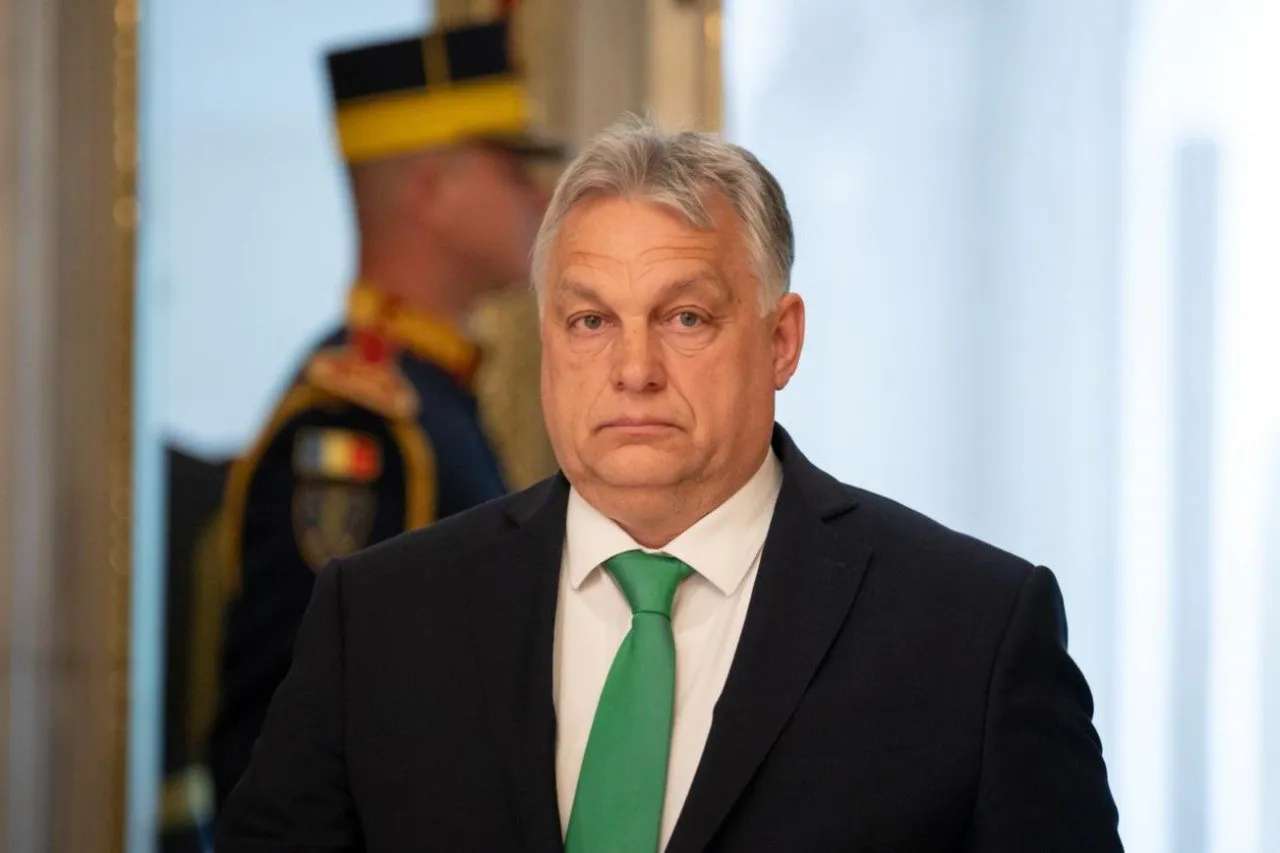 Премьер Венгрии Петер Мадьяр заявил что Виктор Орбан не получит выходное пособие Новый премьер министр Венгрии Петер Мадьяр сообщил что его предшественник Виктор Орбан не получит выходное пособие которое полагается ему по закону Сумма составляет 38 801 013 форинтов около 107 тысяч евро Об этом Мадьяр написал в соцсетях Ранее члены бывшего правительства во главе с Орбаном объявили что отказываются от пособия и планируют передать эти средства детскому дому в Закарпатье где проживает венгерское национальное меньшинство Однако действующий премьер принял иное решение Он его не получит заявил Мадьяр Подпишись на primulinmd