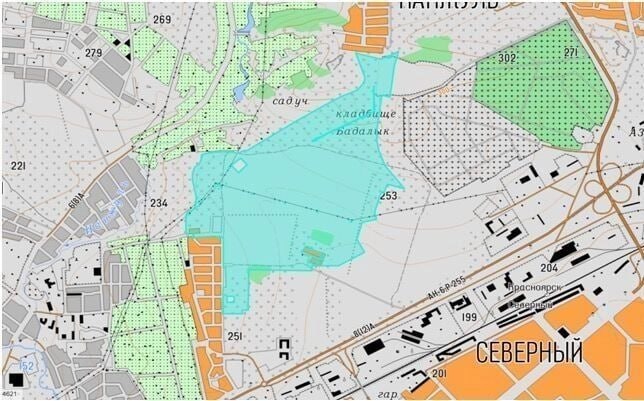 «Сибиряк» выиграл торги на застройку 280 гектаров возле Бадалыка. Компания «Солонцы 2», основным владельцем которой выступает строительный холдинг «Сибиряк» Владимира Егорова, выиграла торги на право застройки почти 283 гектара возле кладбища. Согласно протоколу, в торгах участвовали две компании: «СЗ Новый город» учредитель «СМ.Сити» и ООО «СЗ Солонцы 2» «Сибиряк» . Начальная цена была 202 миллиона. «Новый город» предложил 232,3 миллиона рублей, «Солонцы 2» — 242 миллиона рублей. Территорию собираются осваивать по программе комплексного развития территорий. По условиям торгов, будущий владелец сможет построить там не более 2 миллионов квадратов жилья и дома не выше 25 этажей. Договор с победителем планируют заключить на 30 лет.