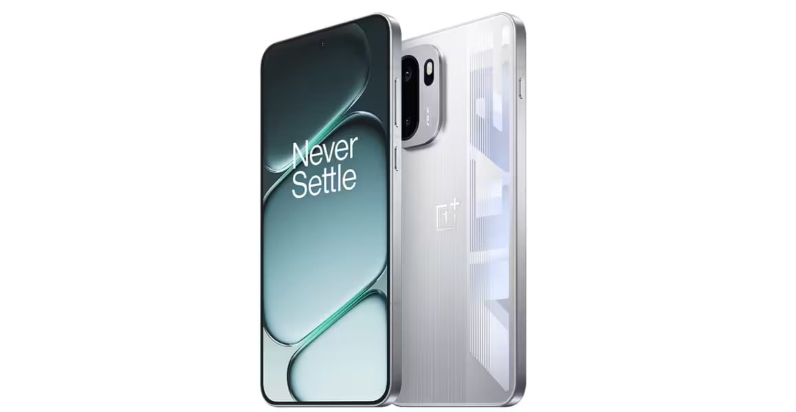 OnePlus готовится представить в Китае смартфоны OnePlus 15 и Ace 6 Компания опубликовала официальный постер подтвердив ключевые характеристики новинки которая станет самым мощным устройством в линейке Ace OnePlus Ace 6 оснастят плоским OLED дисплеем с частотой обновления до 165 Гц и поддержкой динамических режимов 144 120 90 и 60 Гц В экран встроен ультразвуковой сканер отпечатков пальцев Корпус выполнен из металла и защищён с соответствии с описанием степеней IP66 68 69 69K Главная особенность аккумулятор ёмкостью 7800 мА ч с поддержкой быстрой зарядки 120 Вт Это рекорд для смартфонов OnePlus даже флагманский OnePlus 15 будет оснащён батареей меньшей ёмкости 7300 мА ч