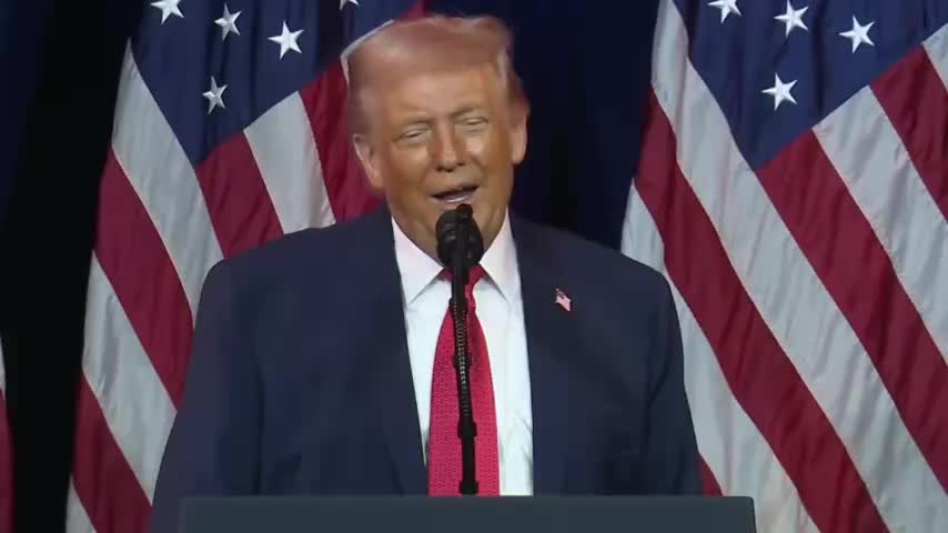 Трамп обсуждает будущее партии на выездном заседании