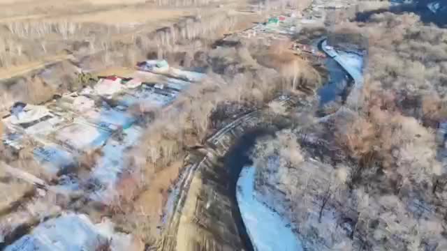 Расчистка рек Зеркальная и Партизанка в Кавалеровском районе продолжается