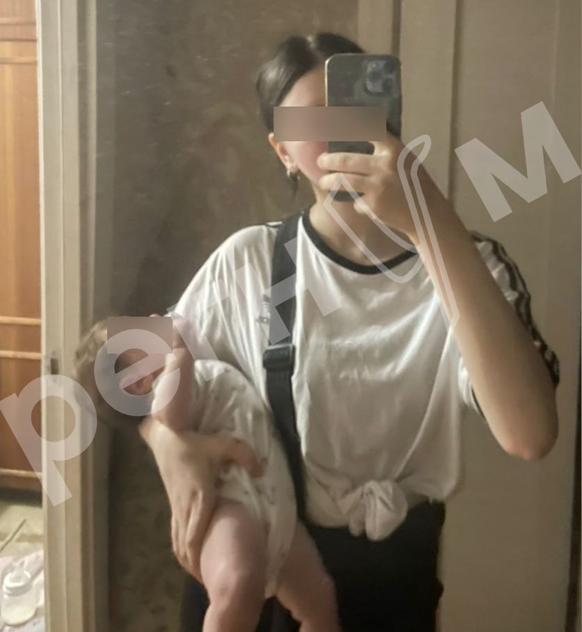 В Брянске, где обещали поддерживать беременных школьниц, отказали в выплате пособия 15-летней маме  Соцзащита отказала школьнице из неблагополучной семьи в выплате пособия в 150 тысяч рублей, закон о которой в регионе приняли в марте. Мать родившей девушки отбывает наказание за кражу, её отец тянет четверых детей и хватается за любую работу.  Узнав о беременности, 15-летняя Маша попросила перевести её на дистанционную форму обучения из-за токсикоза. Также девушка испугалась травли в школе. При этом отец её ребёнка сел за распространение наркотиков, после чего Маша разорвала помолвку.  Когда девушка узнала о введении выплаты для беременных школьниц, то направила заявление на выплату в Департамент соцполитики. На следующий день её восстановили в школе и тогда же она родила.  Ей отказали в выплате видимо из-за того, что роды и восстановление на очное обучение получились день в день. Получается, что с одной стороны у нас ребёнок в трудной ситуации, которому помощь нужна, а с другой — бюрократия. Она школьница, разве этого недостаточно? — рассказала знакомая семьи Ирина ИА Регнум.  В апреле в интервью главному редактору ИА Регнум Марине Ахмедовой губернатор Брянской области Александр Богомаз заявил, что беременных школьниц в регионе не бывает, а сама мера поддержки была введена в основном для студенток.   Сейчас девушке уже 16 лет, а её дочке — три месяца. Ирина собирает бумаги, чтобы помочь Маше оспорить отказ в судебном порядке. В семье надеются, что чиновники войдут в положение и смогут рассмотреть за справками и заявлениями юную девушку с маленьким ребёнком на руках, которая как никто нуждается в социальной поддержке.    Регнум