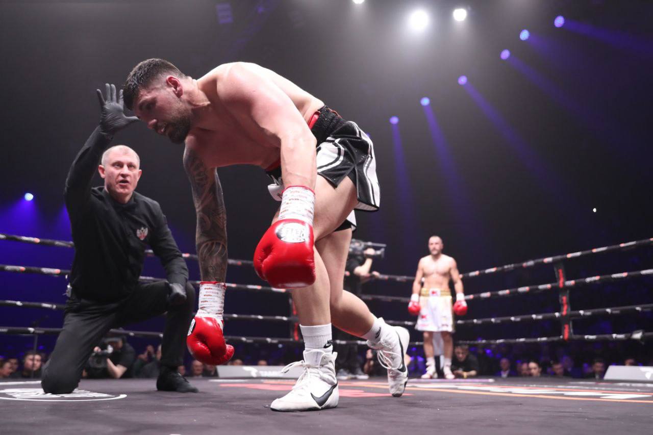 Наш фотограф Дмитрий Челяпин финалист конкурса World Sports Photography Awards в категории бокс Всего было представлено 23 000 изображений от 4100 фотографов из более чем 123 стран