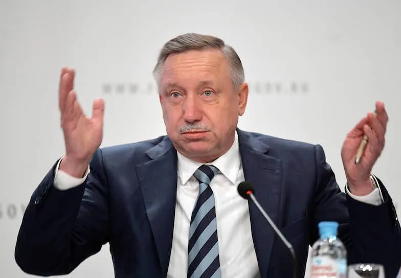 Зарплаты петербуржцев выросли более чем на 87 с 2019 года заявил Беглов По словам губернатора Петербург вошёл в тройку регионов лидеров по росту реальных доходов населения Уровень безработицы в городе сейчас составляет 1 5 а потребность в кадрах около 150 тысяч человек