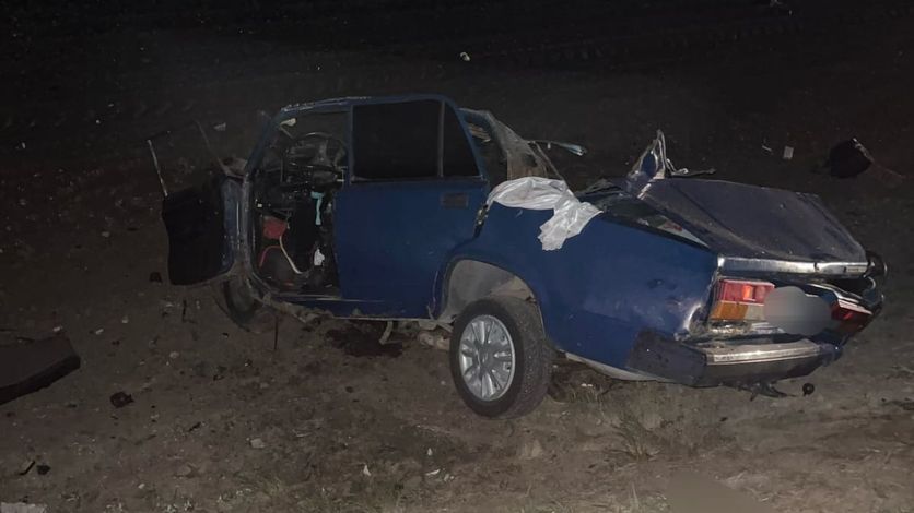 Два человека погибли и трое пострадали в Орловской области ДТП случилось на автодороге "Орел — Тамбов" в Ливенском районе По предварительным данным, водитель "Жигулей" выехал на встречную полосу и столкнулся с грузовиком DAF Фото: УМВД России по Орловской области Вести-Орел. Подписаться