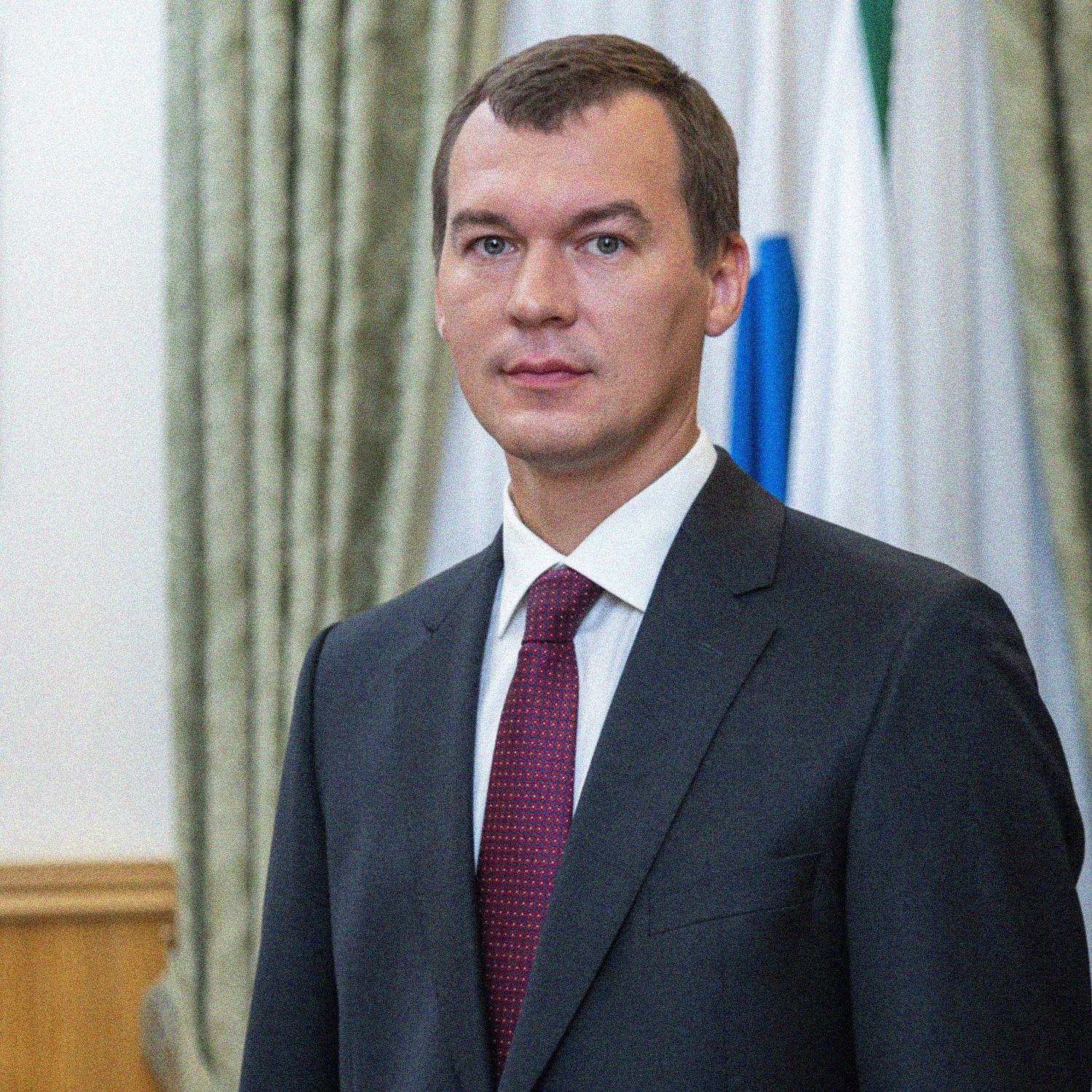 Зенит оштрафовали на 500 тысяч рублей за оскорбительный баннер посвященный министру спорта Дегтяреву который не знает кто такой Сергей Семак   Скачайте приложение Спортса