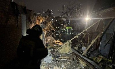 Взрыв газового баллона произошел в ночь на 15 декабря в Железноводске Во избежание недостоверной информации произошел взрыв газового баллона Пострадавших нет На месте работают специалисты уточнил мэр города Евгений Бакулин ЧП произошло в хозяйственной пристройке на улице Ленина По данным краевого управления МЧС последующего горения удалось избежать ГТРК Ставрополье Читайте нас в MAX