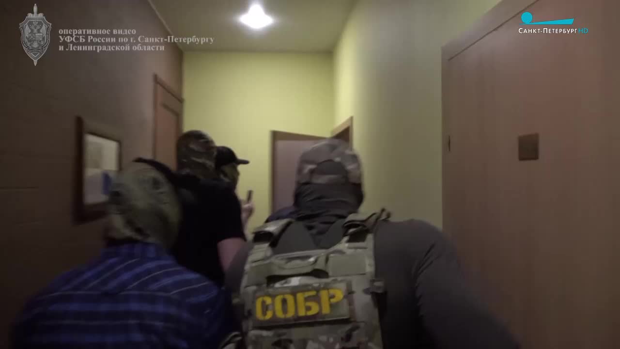 Задержан гражданин Эквадора за попытку сбыта 23 кг кокаина в Петербурге