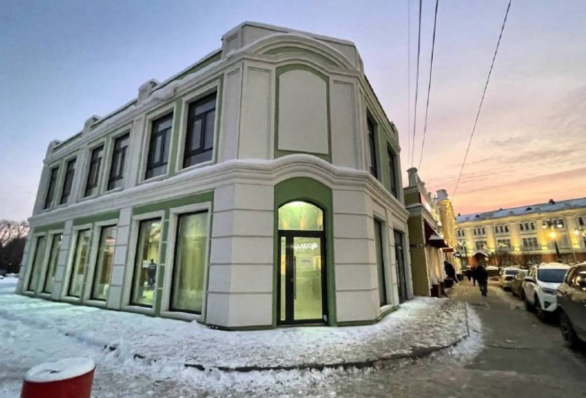 В центре Омска ввели в эксплуатацию новый культурно досуговый центр там хотят открыть ресторан Новый объект располагается на Карла Либкнехта между кофейней Азбука кофе и рестораном Pinzeria by Bontempi Новости Омска Подписаться