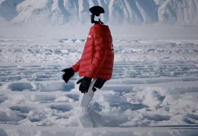 Робот Unitree G1 прошёл 130 тысяч шагов по снегу при температуре минус 47 градусов и вытаптал в Синьцзяне гигантскую олимпийскую эмблему