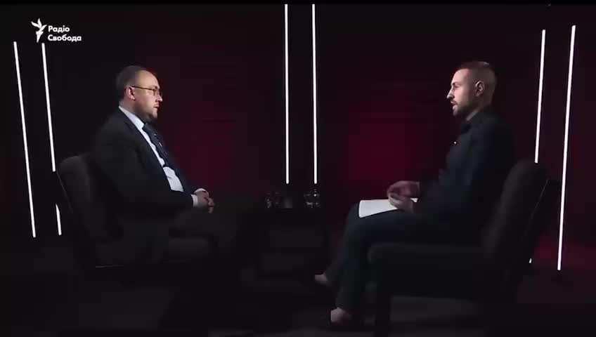 Каждый пятый украинец в Польше подал заявление на гражданство, сообщает посол Боднар